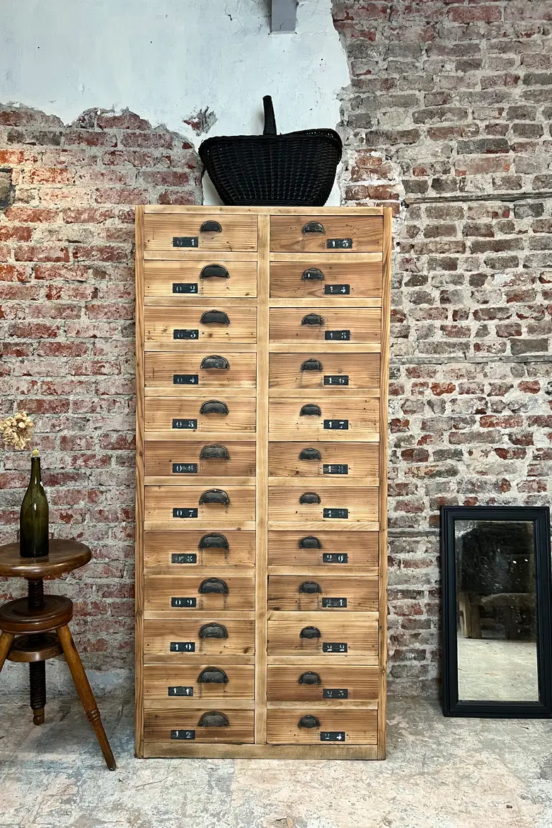 Ancien meuble d’imprimerie en sapin Début XXème