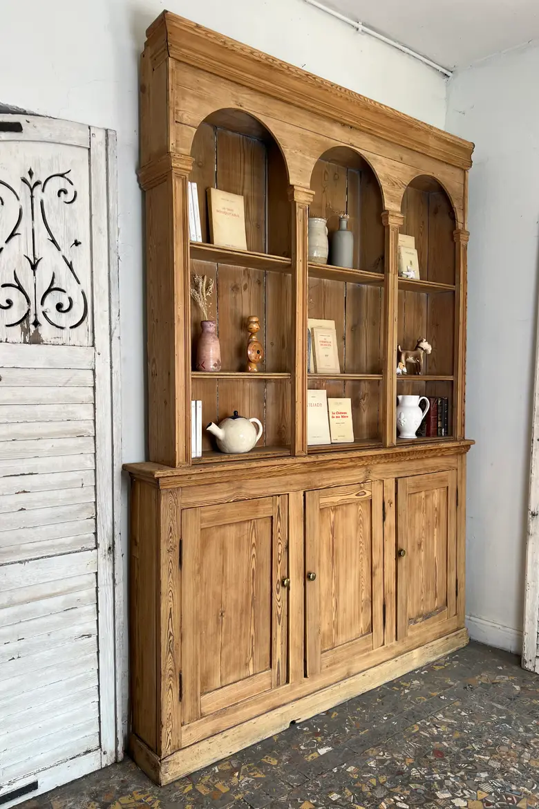 Ancien meuble verrier d’estaminet