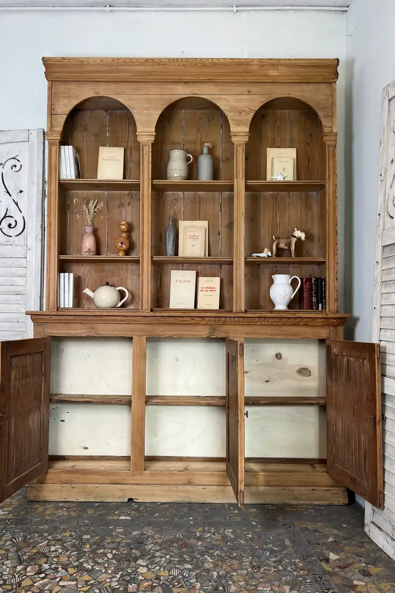 Ancien meuble verrier d’estaminet