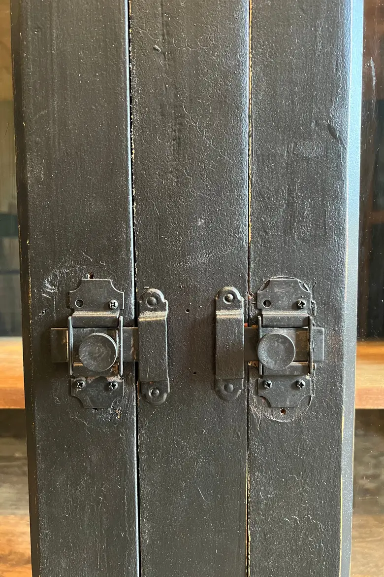 Ancien meuble vitré en bois Début XXème