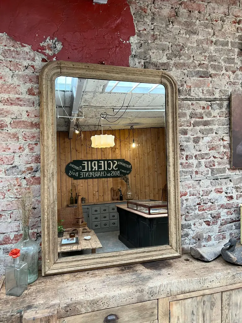 Ancien miroir de style Louis Philippe en chêne