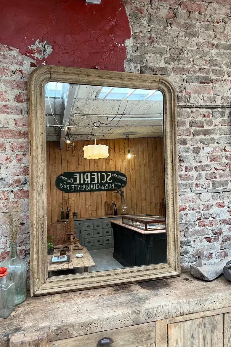Ancien miroir de style Louis Philippe en chêne