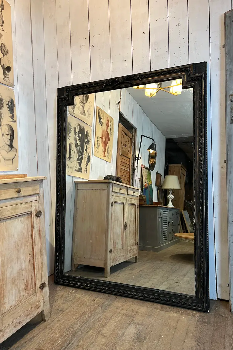 Ancien miroir de style Louis XVI Début XXème