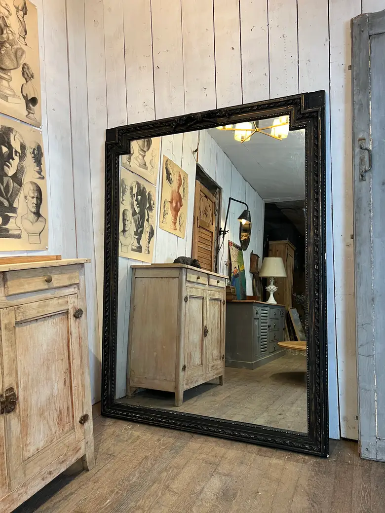 Ancien miroir de style Louis XVI Début XXème