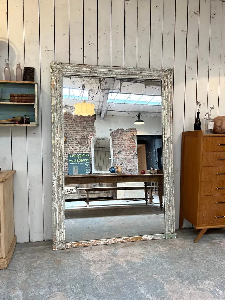 Ancien miroir de style Louis XVI Fin XIXème