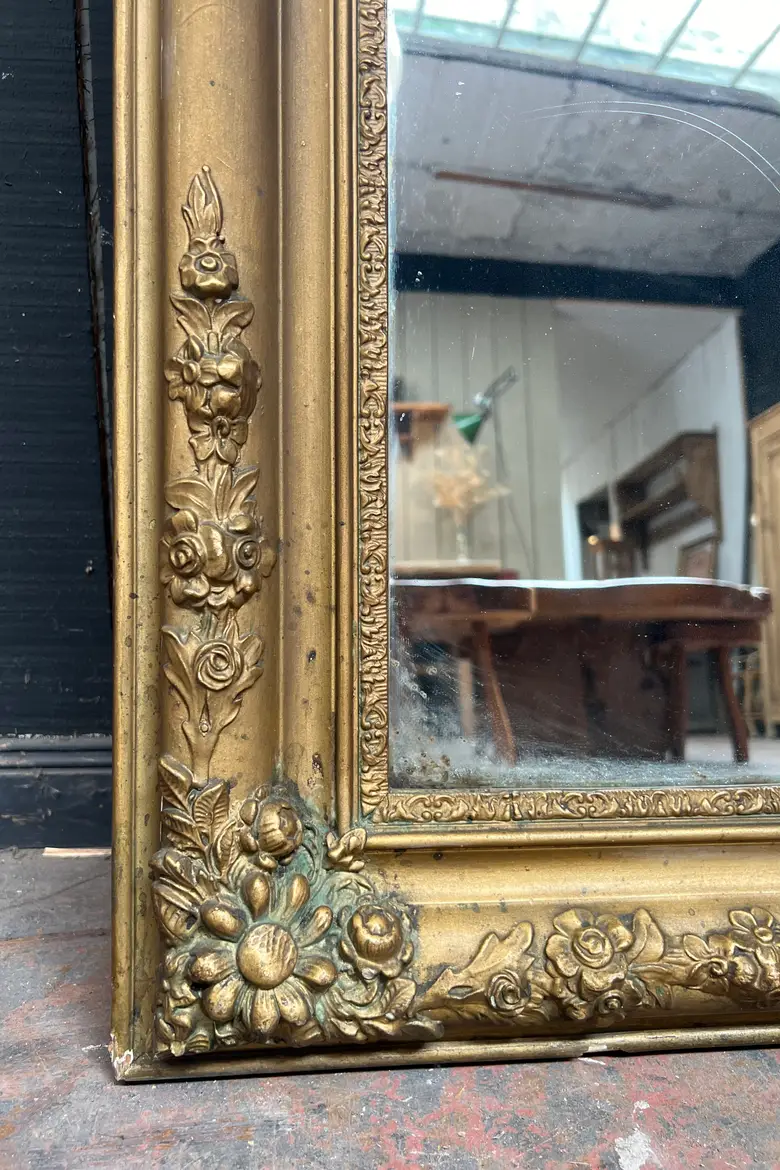 Ancien miroir doré au mercure