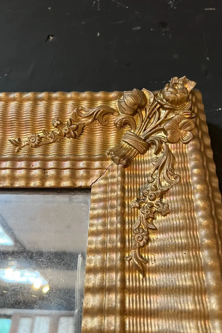 Ancien miroir doré au mercure Début XXème