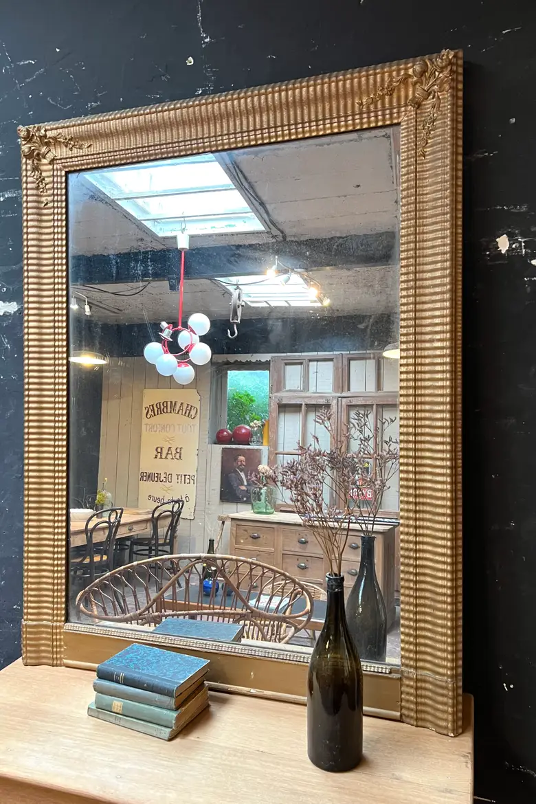 Ancien miroir doré au mercure Début XXème