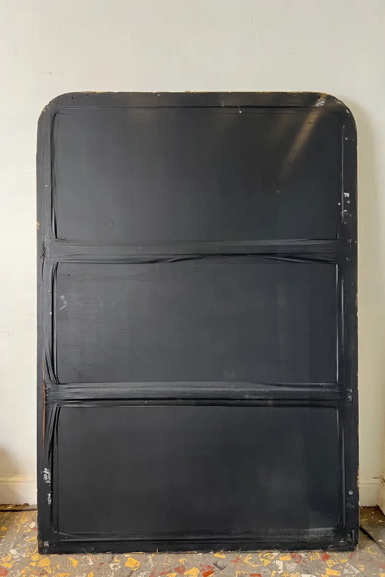 Ancien miroir doré avec noeud