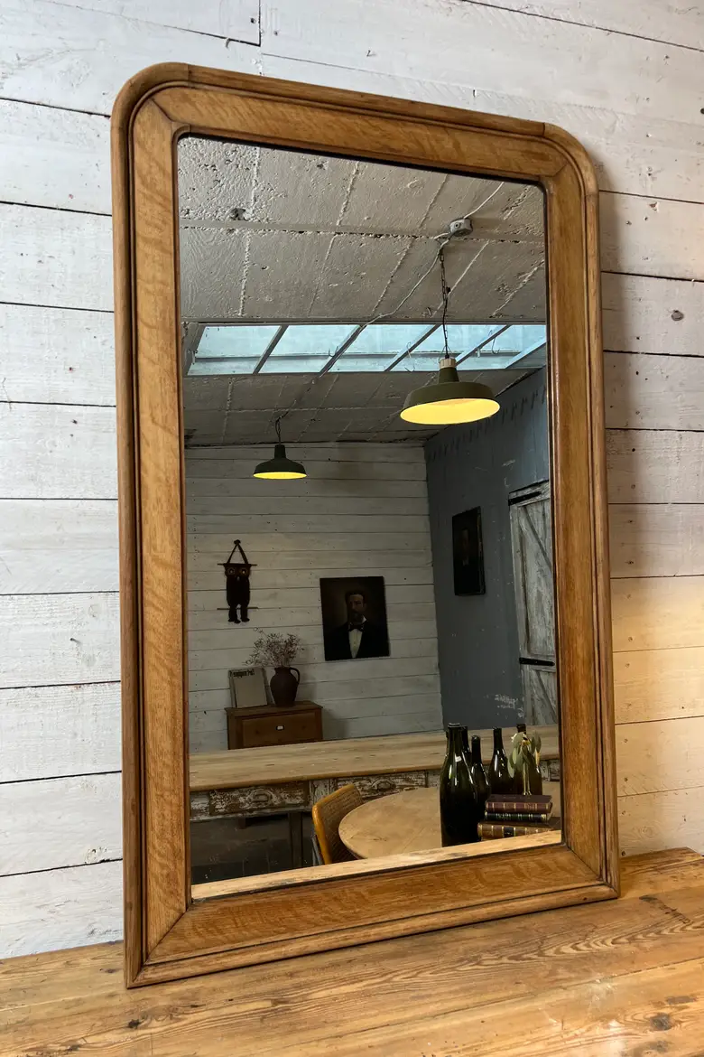 Ancien miroir en chêne