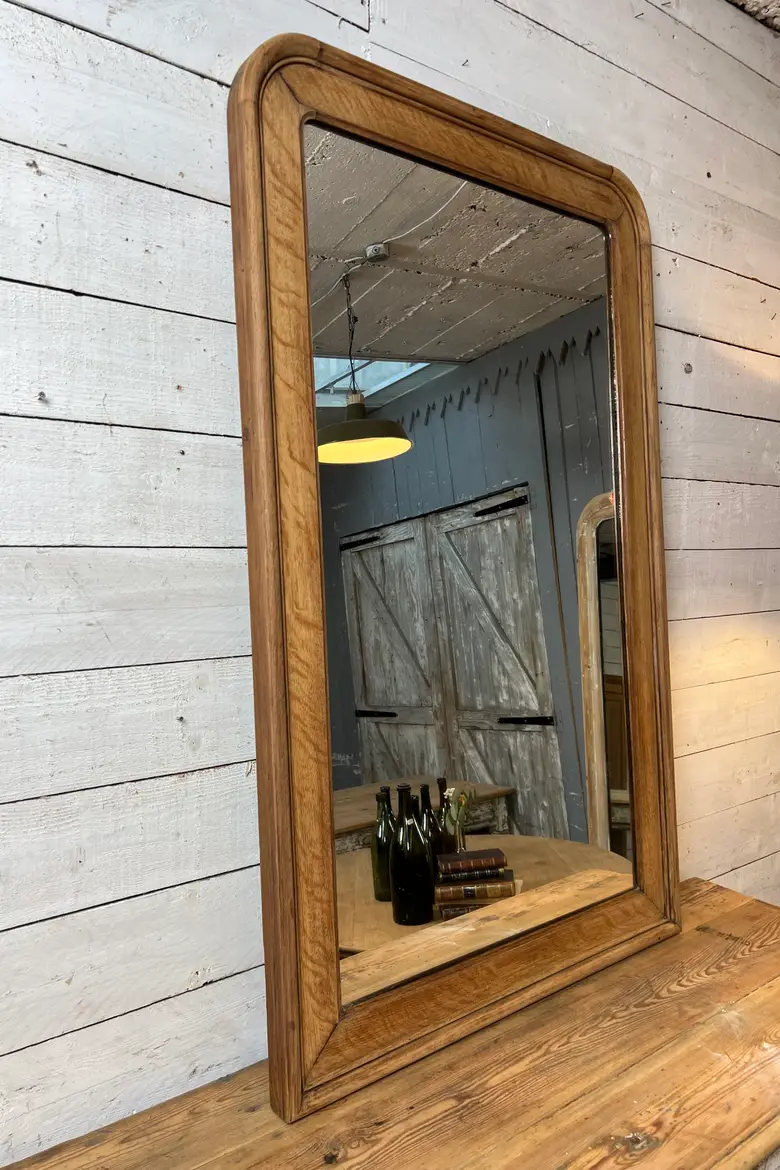 Ancien miroir en chêne