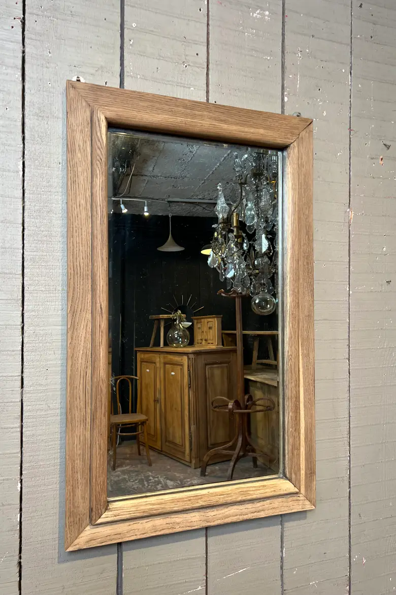 Ancien miroir en chêne