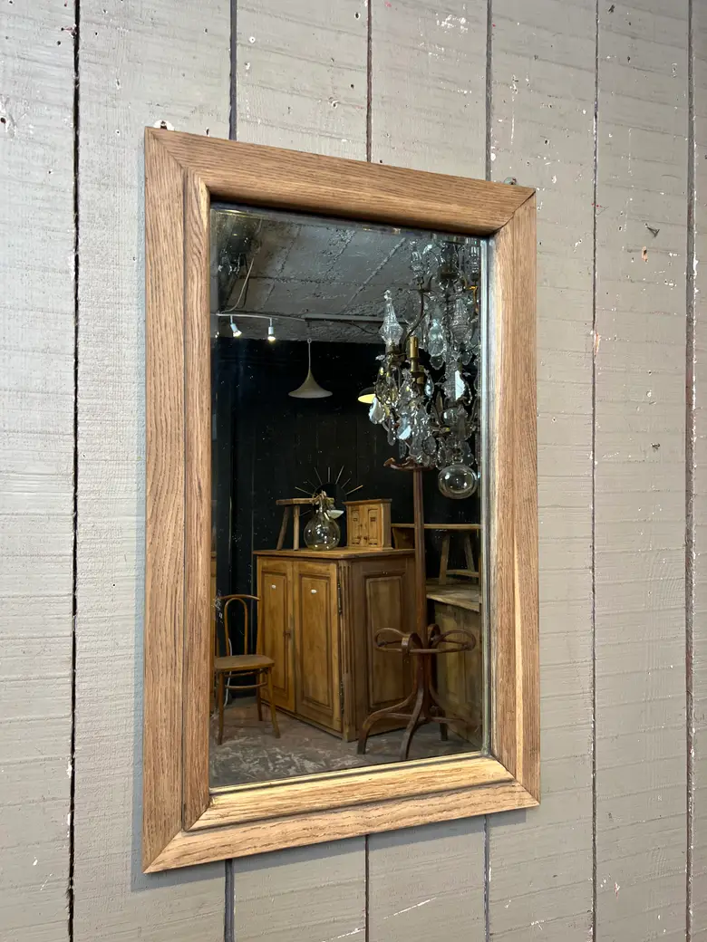 Ancien miroir en chêne