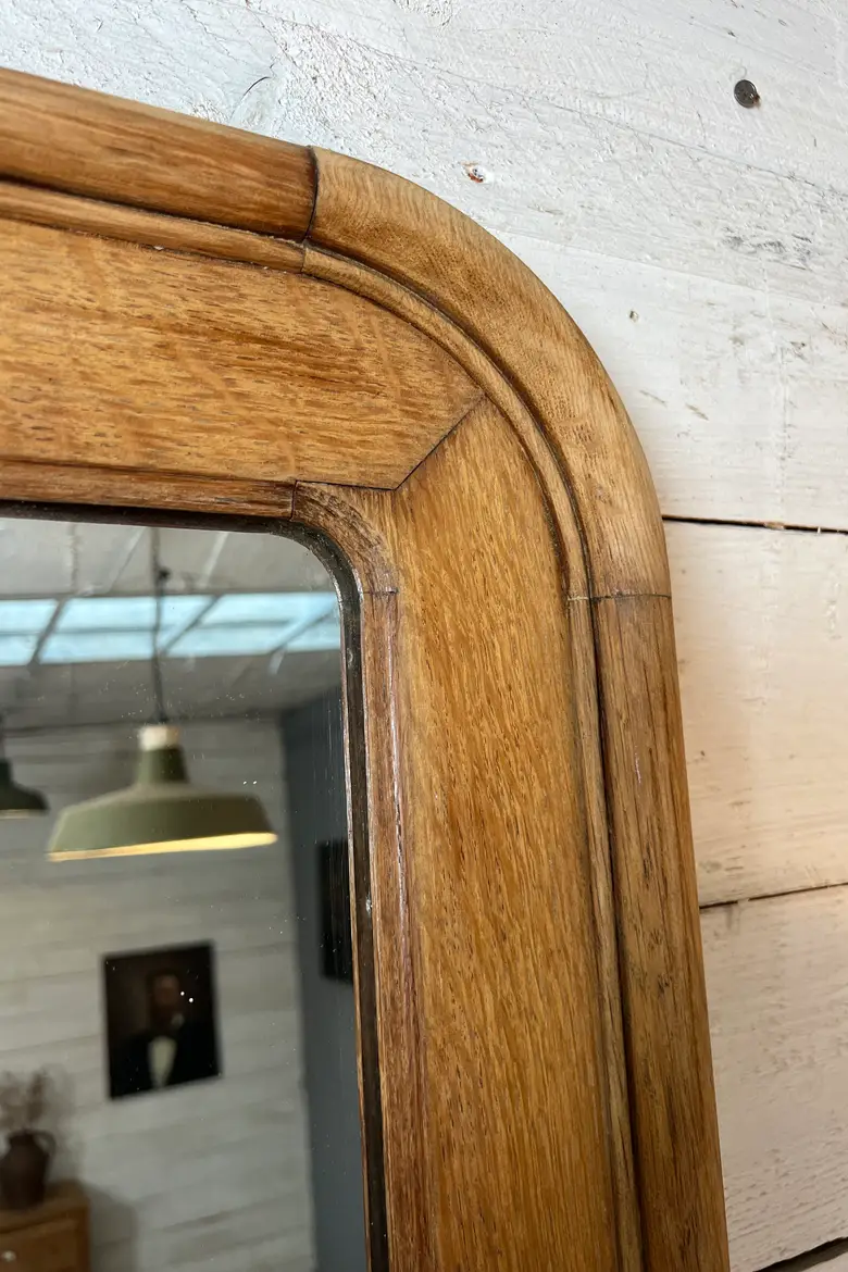 Ancien miroir en chêne