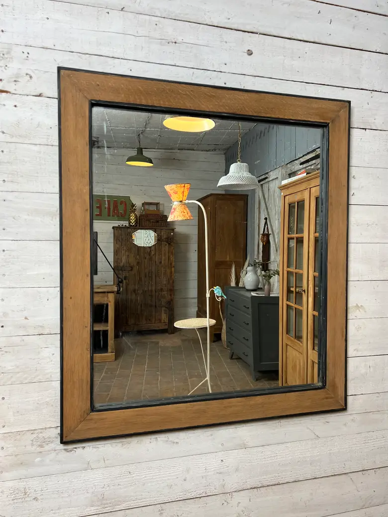 Ancien miroir en chêne