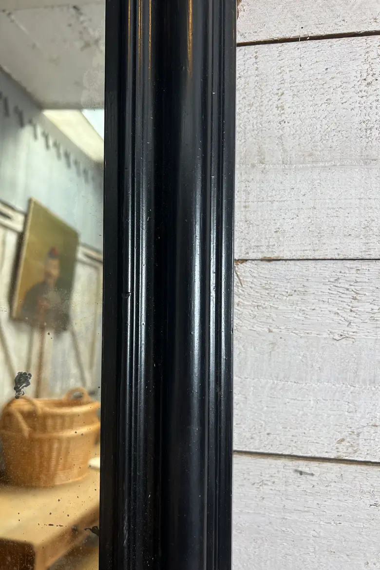 Ancien miroir étroit