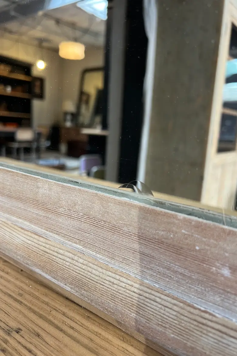 Ancien miroir Louis Philippe en bois