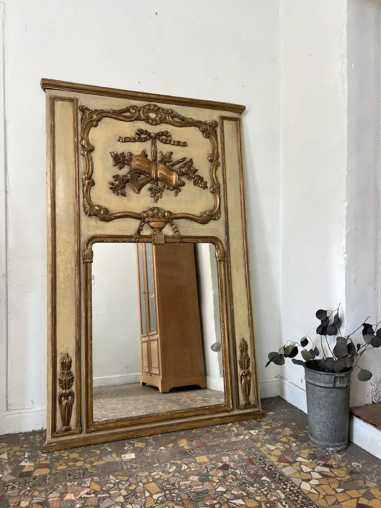 Ancien miroir trumeau de style Louis XVI – Début XXe