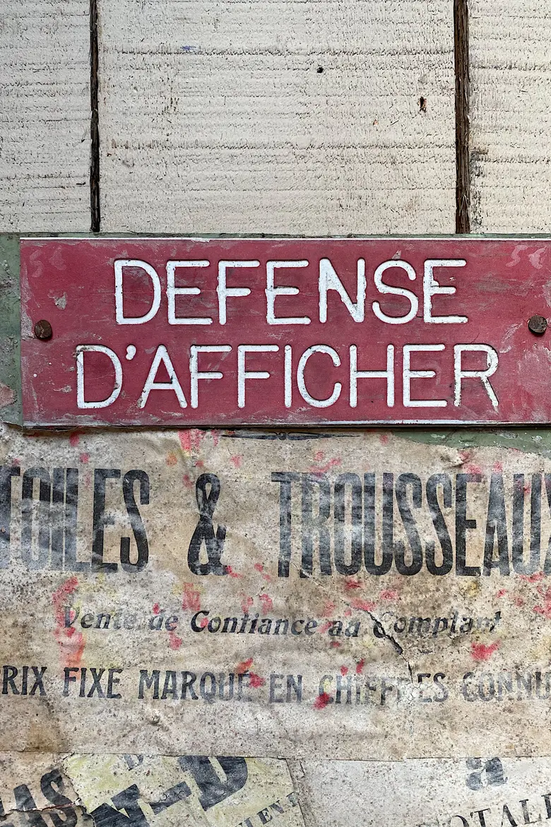 Ancien panneau d’affichage en bois Début XXème