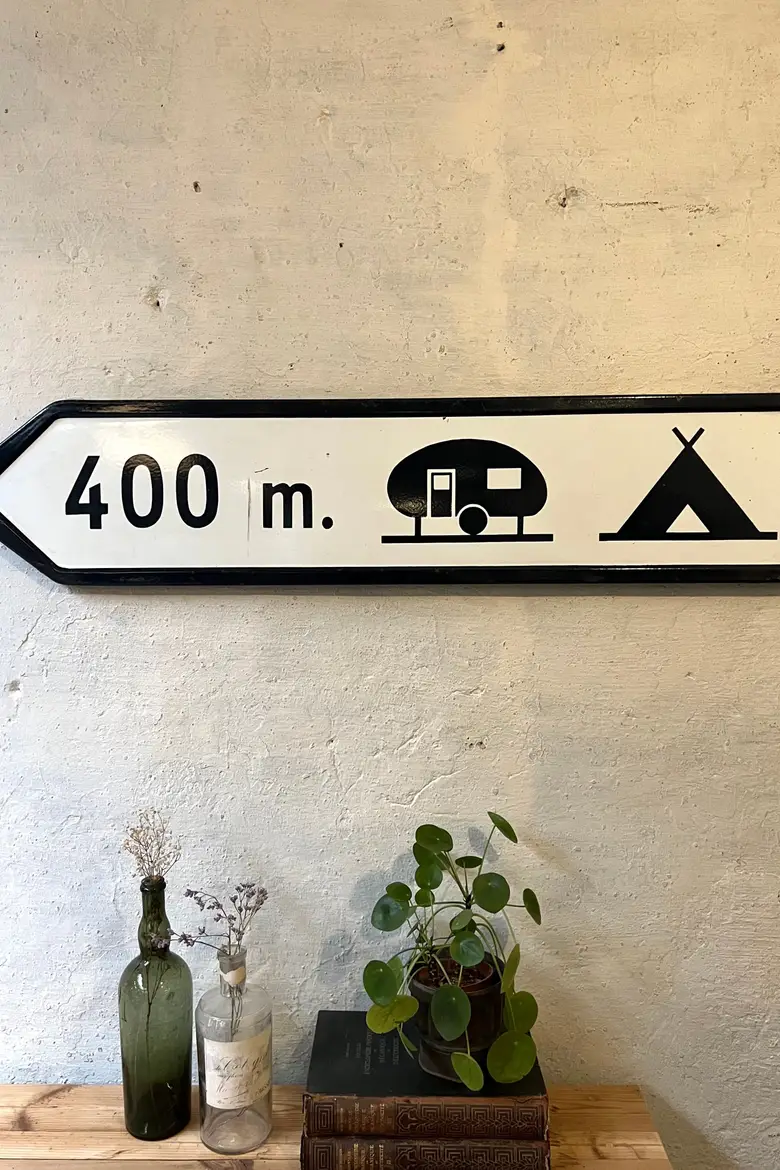 Ancien panneau de signalisation en tôle émaillée Années 60