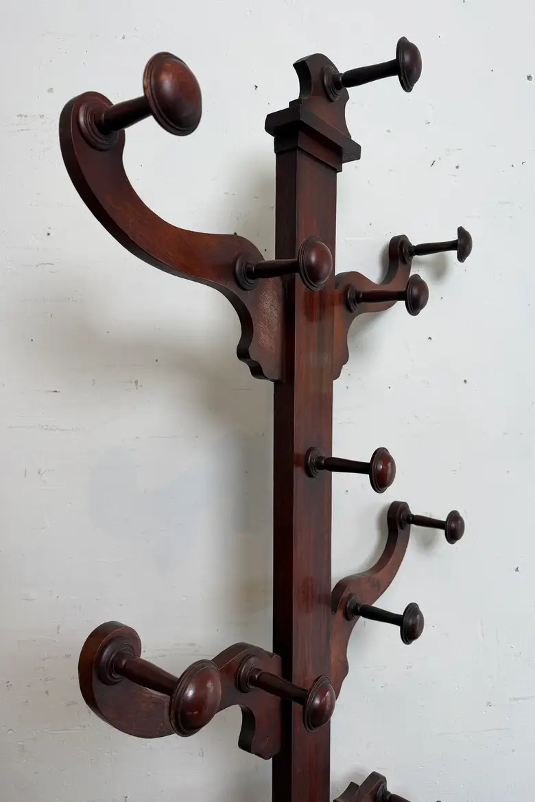 Ancien porte-manteau victorien en acajou