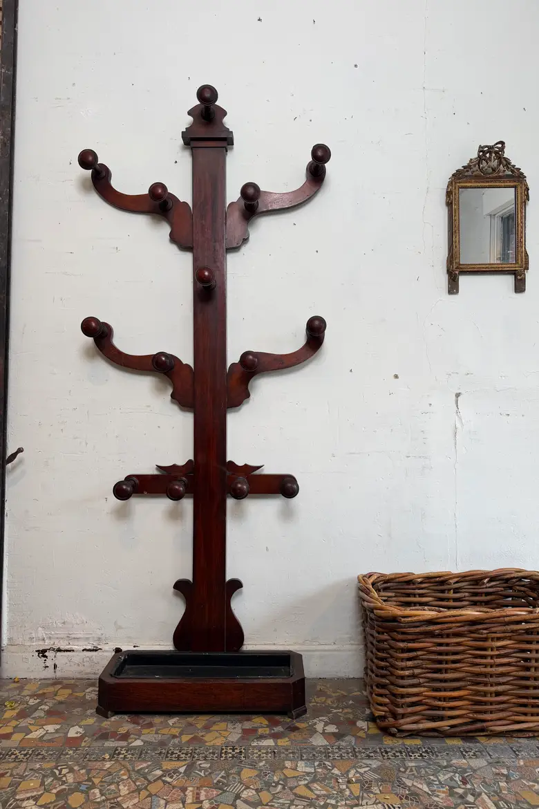 Ancien porte-manteau victorien en acajou