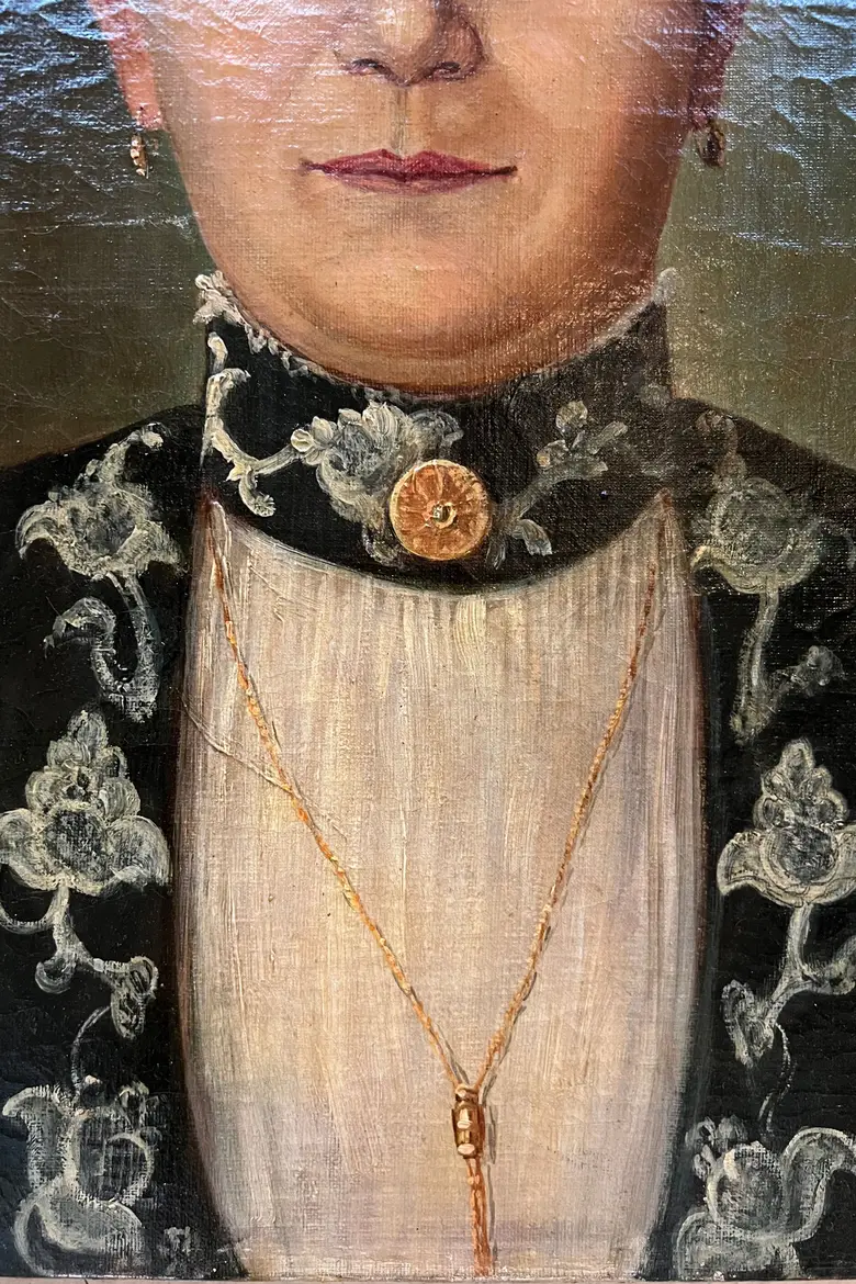 Ancien portrait d'ancêtre femme sur toile Début XXème