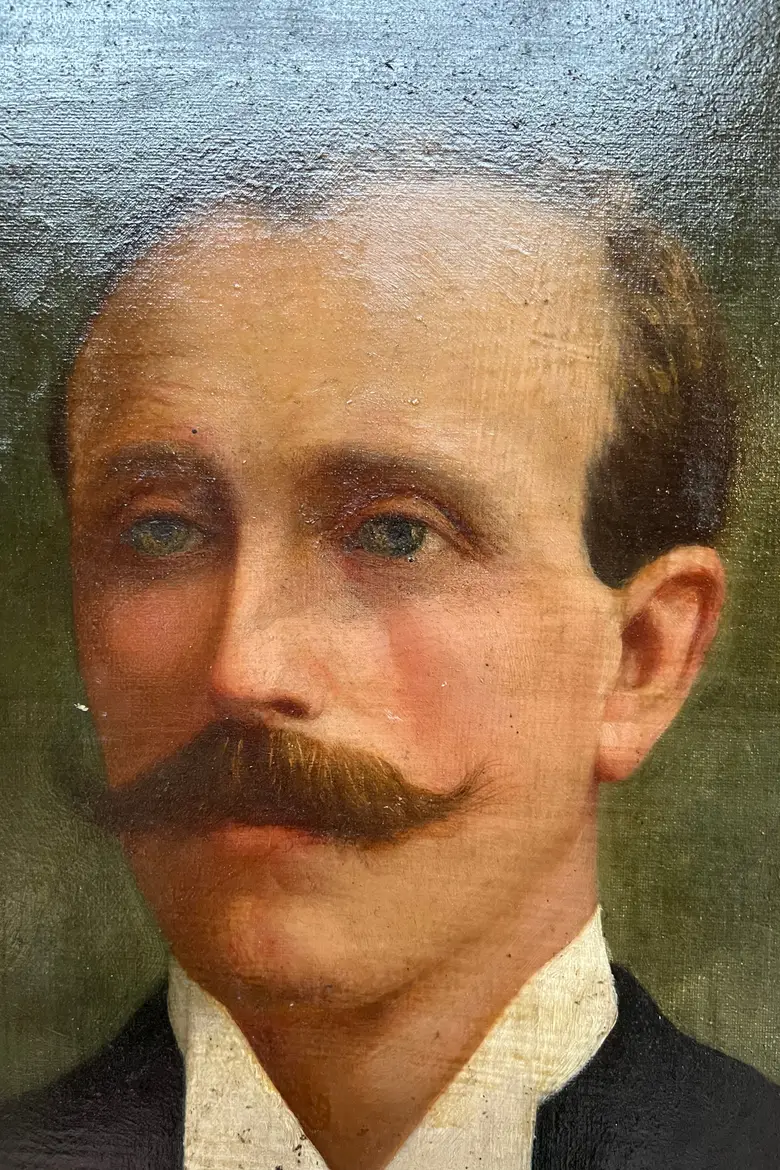Ancien portrait d’ancêtre homme sur toile Début XXème