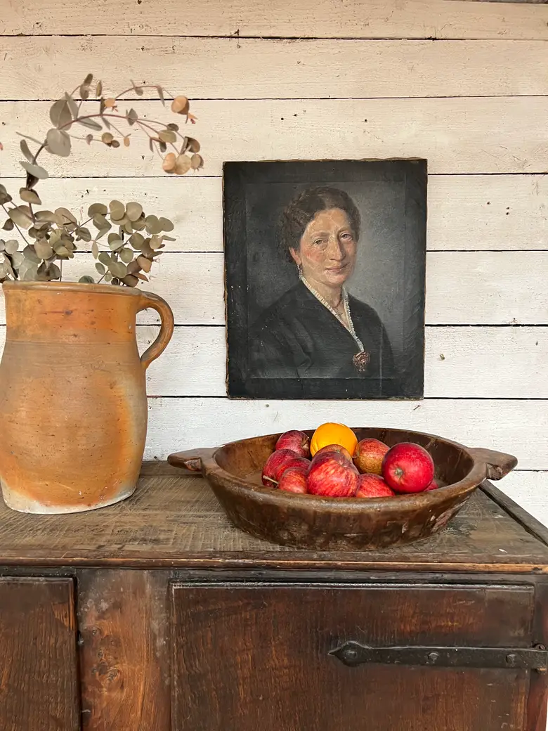 Ancien portrait de femme sur toile Début XXème