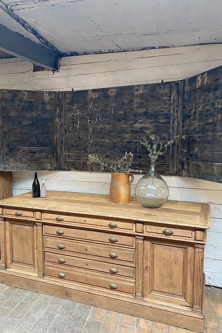 Ancien tableau d’affichage en bois Début XXème