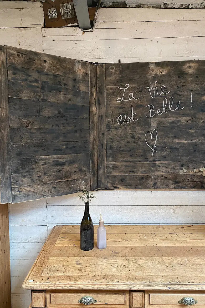 Ancien tableau d’affichage en bois Début XXème