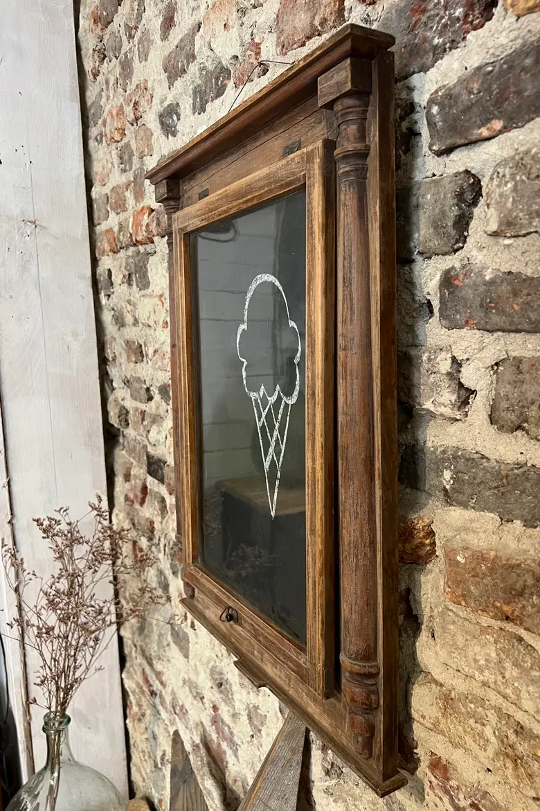 Ancien tableau d’affichage vitré Début XXème