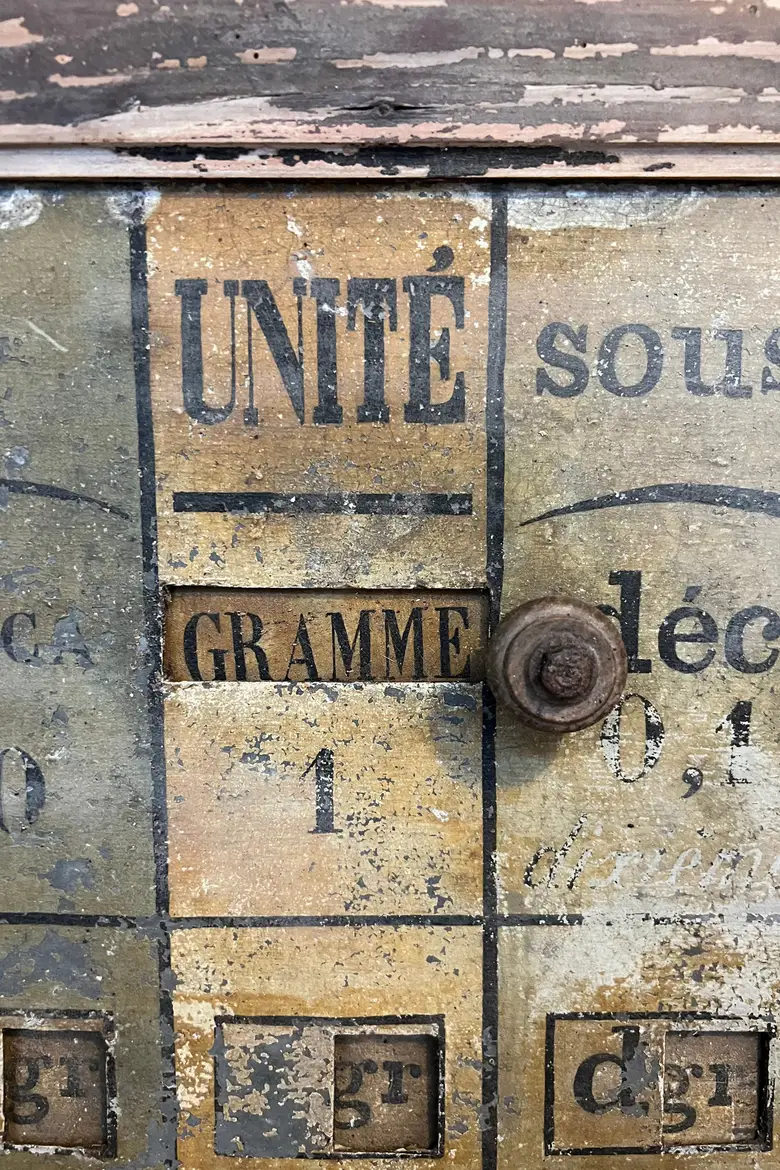 Ancien tableau de conversion en bois 19ème