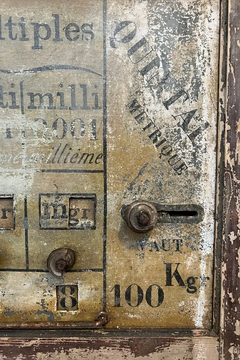 Ancien tableau de conversion en bois 19ème