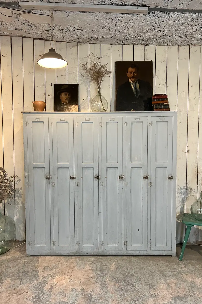 Ancien vestiaire d’atelier Début XXème