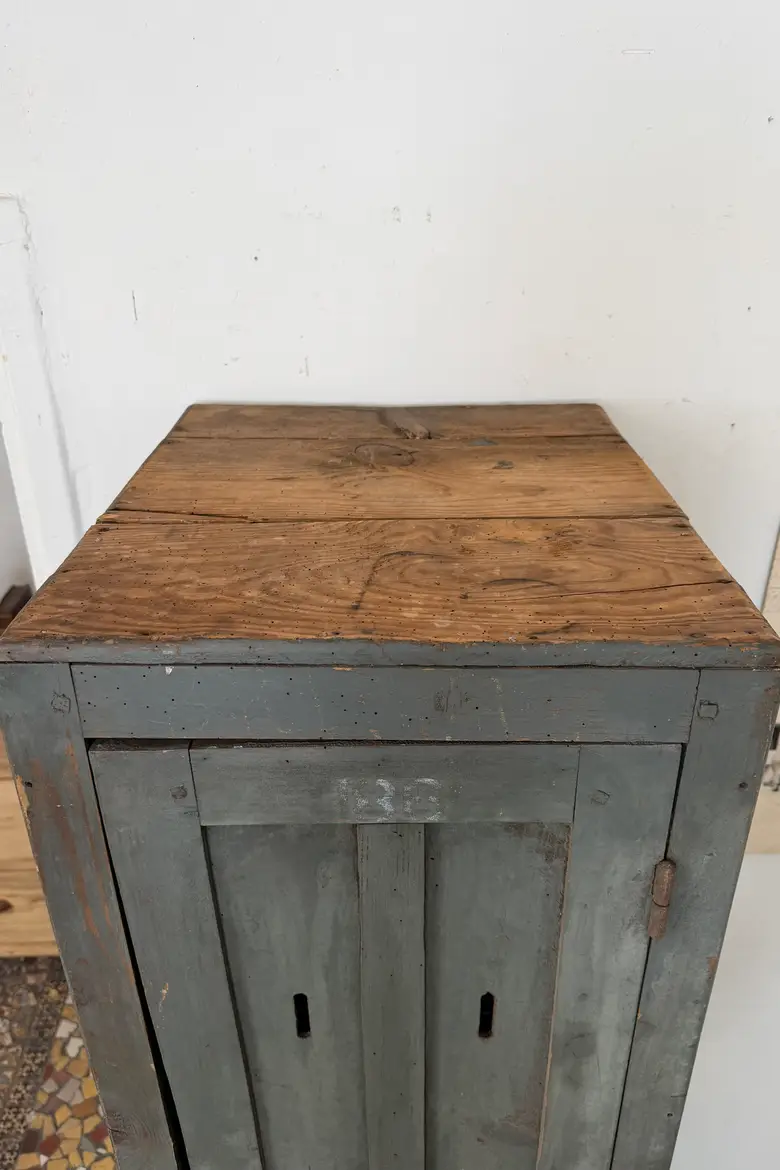 Ancien vestiaire d’atelier