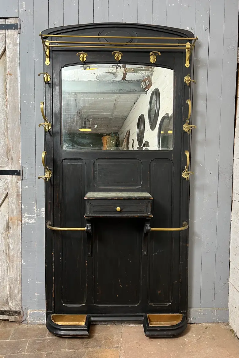 Ancien vestiaire d’entrée