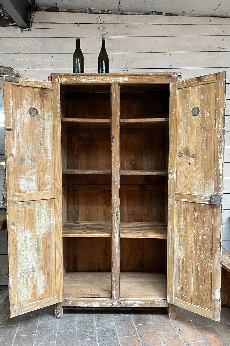 Ancien vestiaire en bois patiné Début XXème