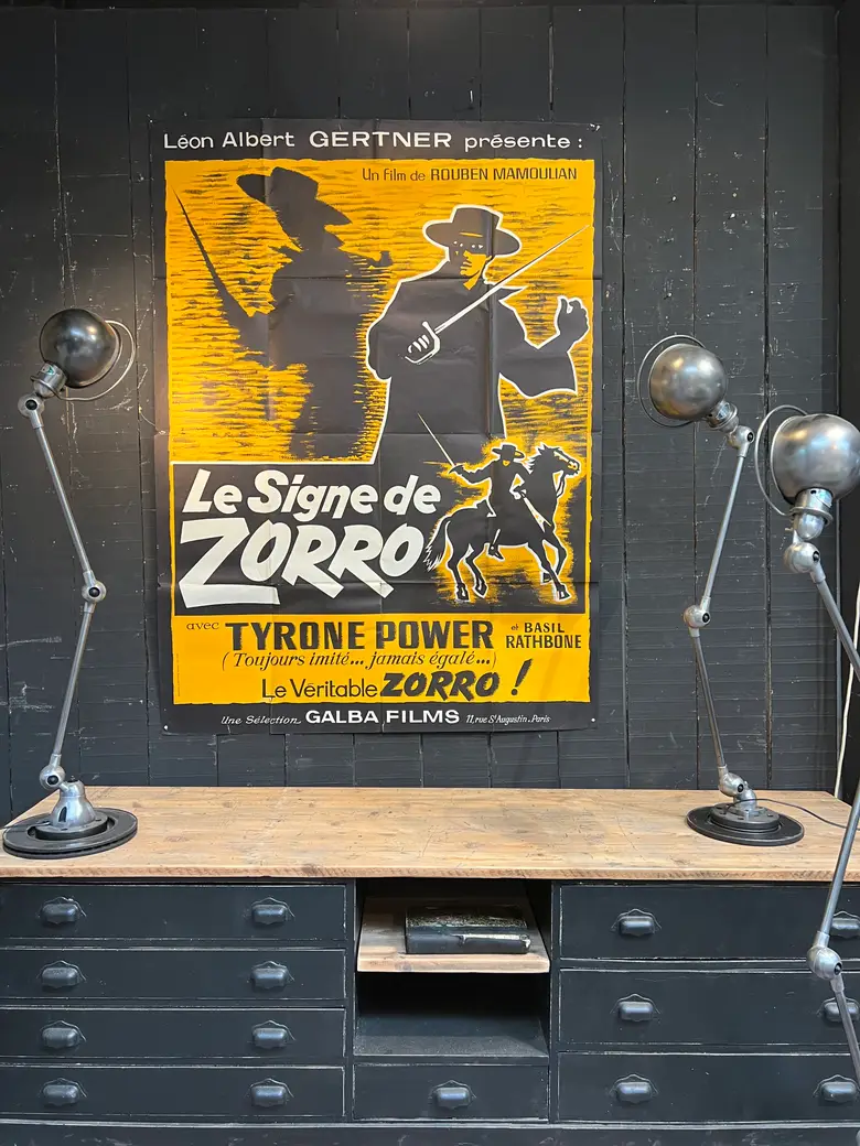 Ancienne affiche de cinéma Zorro 1946