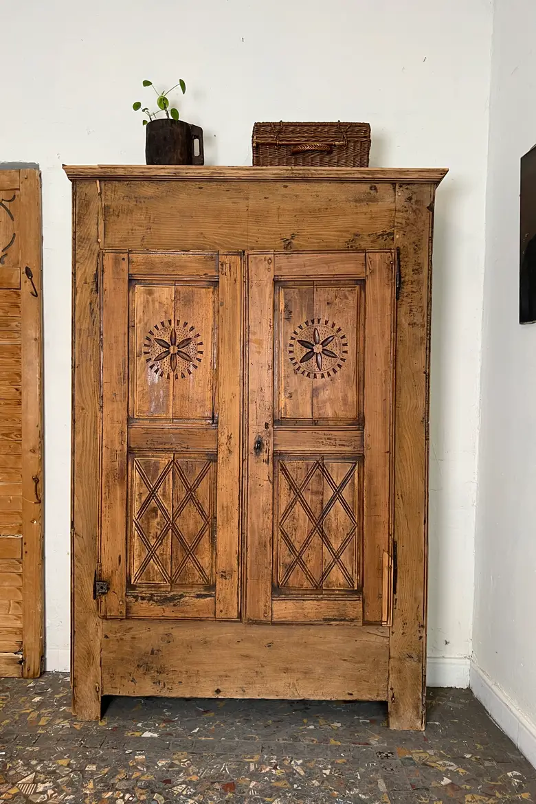 Ancienne armoire d’alpage