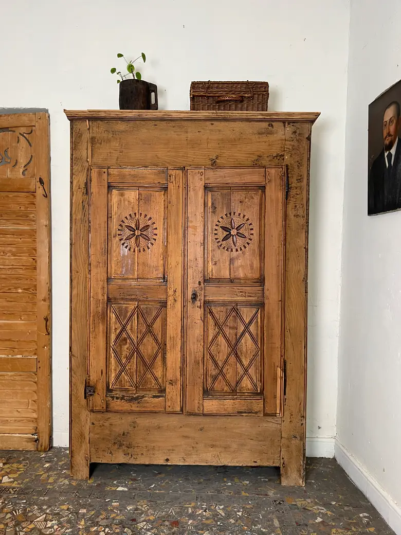 Ancienne armoire d’alpage