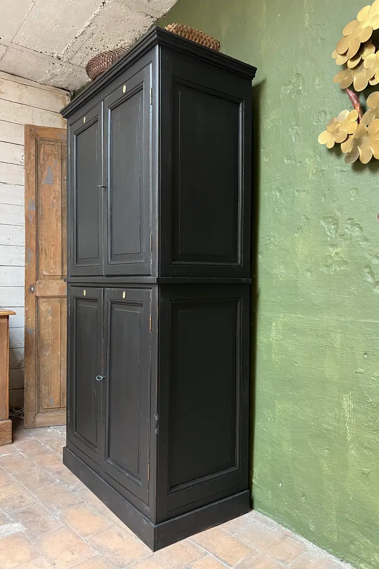 Ancienne armoire d’internat 4 portes Début XXème