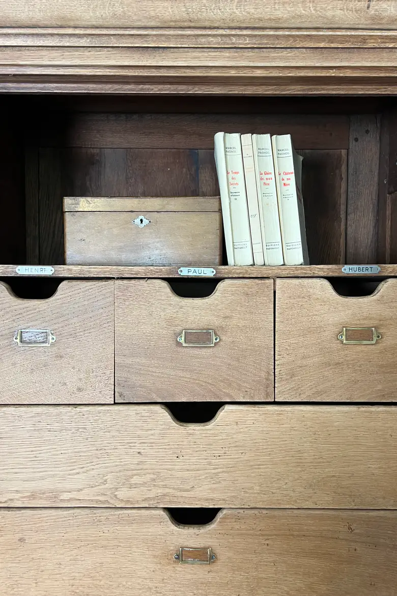 Ancienne armoire en chêne Début XXème