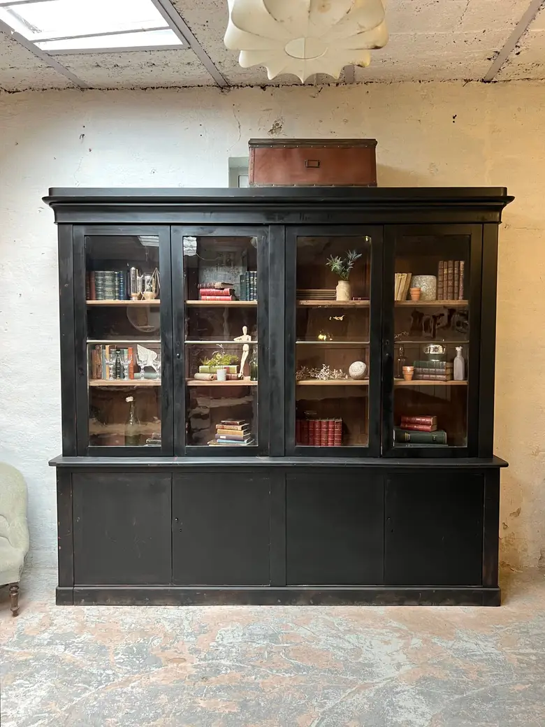 Ancienne bibliothèque de magasin Début XXème