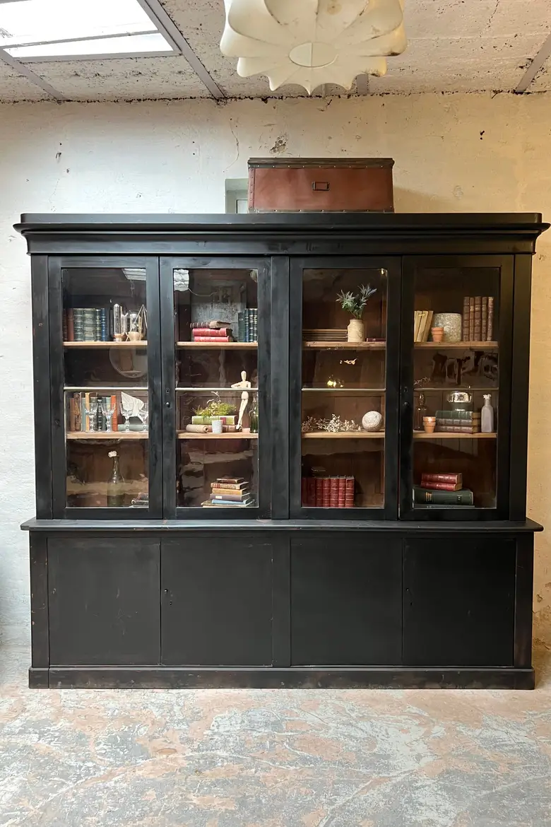 Ancienne bibliothèque de magasin Début XXème