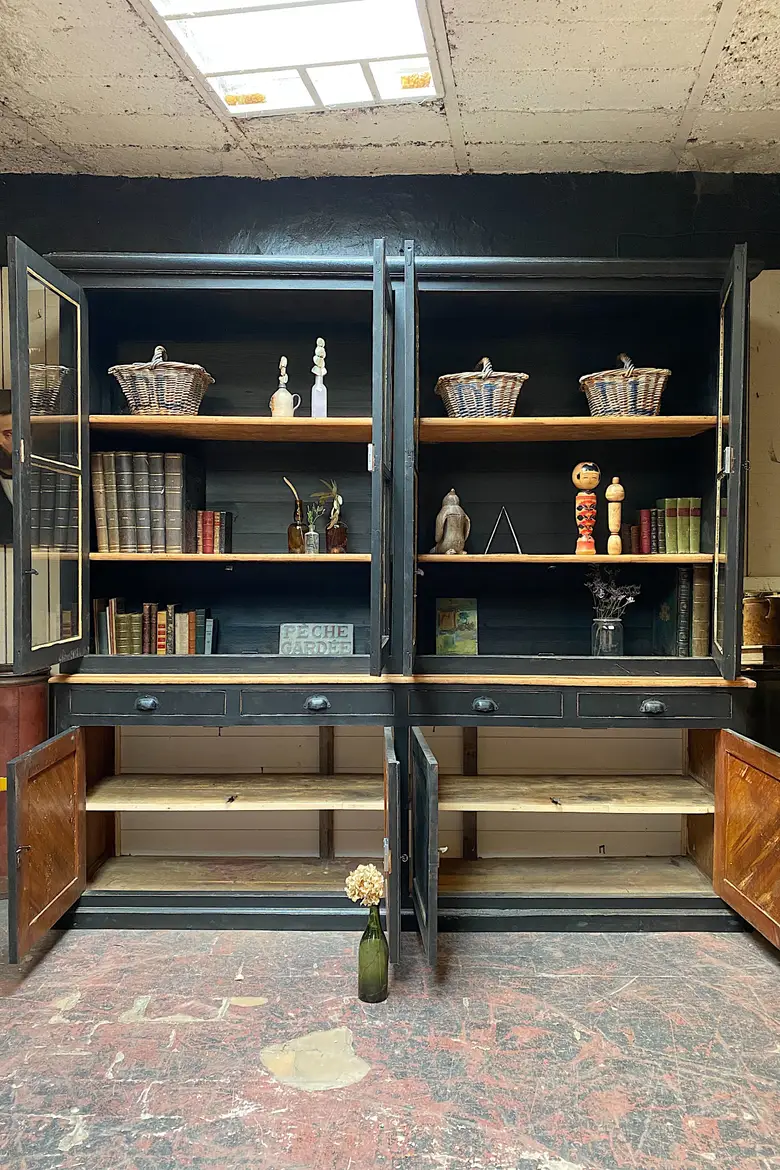 Ancienne bibliothèque d'école Début XXème