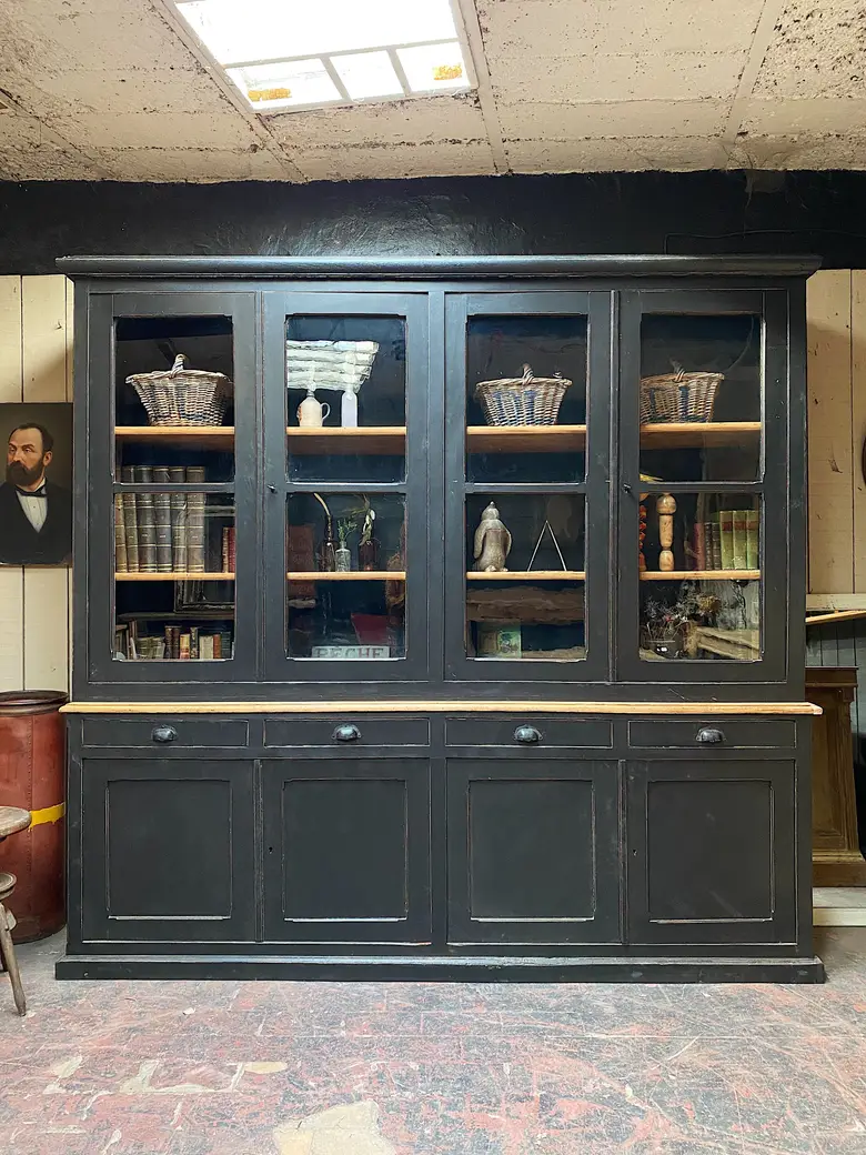 Ancienne bibliothèque d'école Début XXème