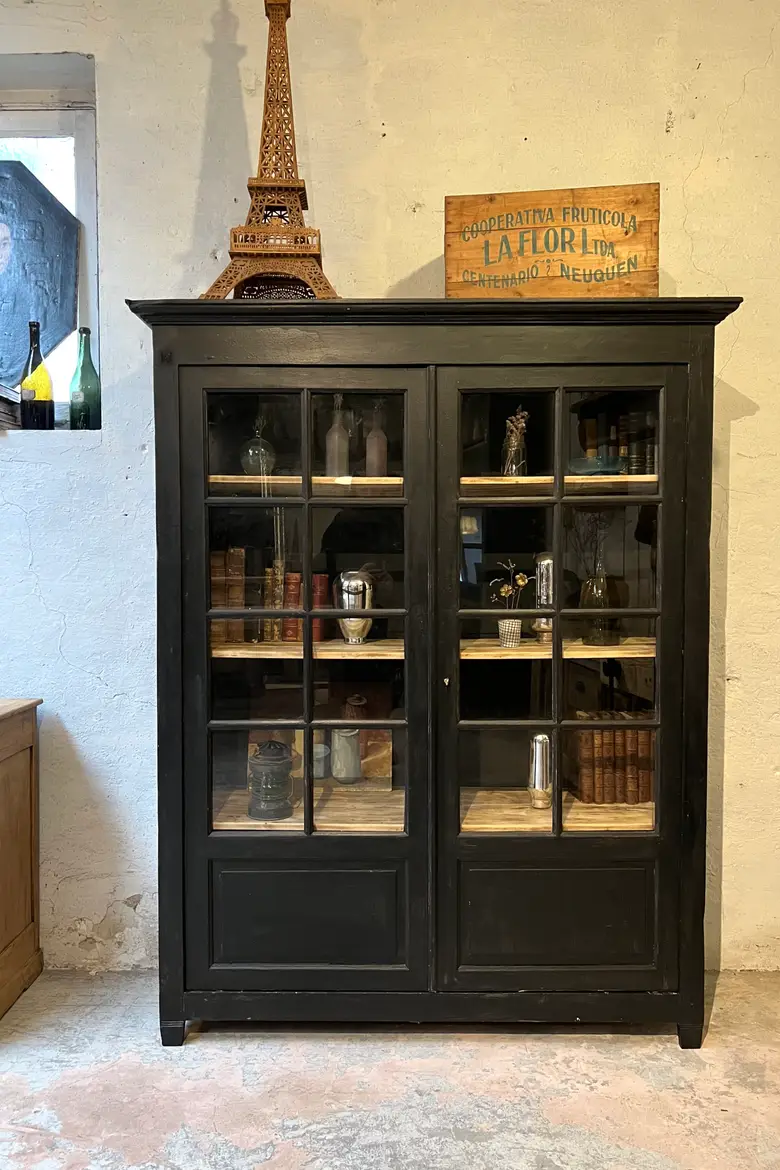 Ancienne bibliothèque d’école en bois Début XXème