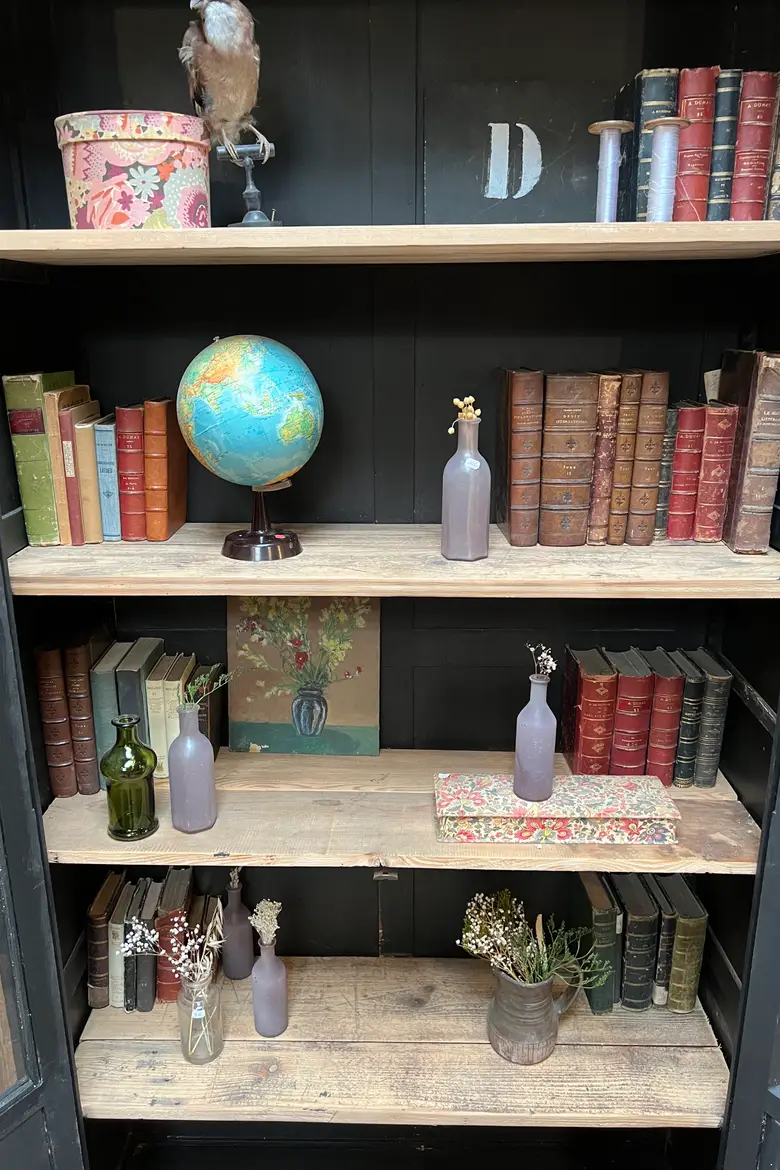 Ancienne bibliothèque d'école en chêne Début XXème