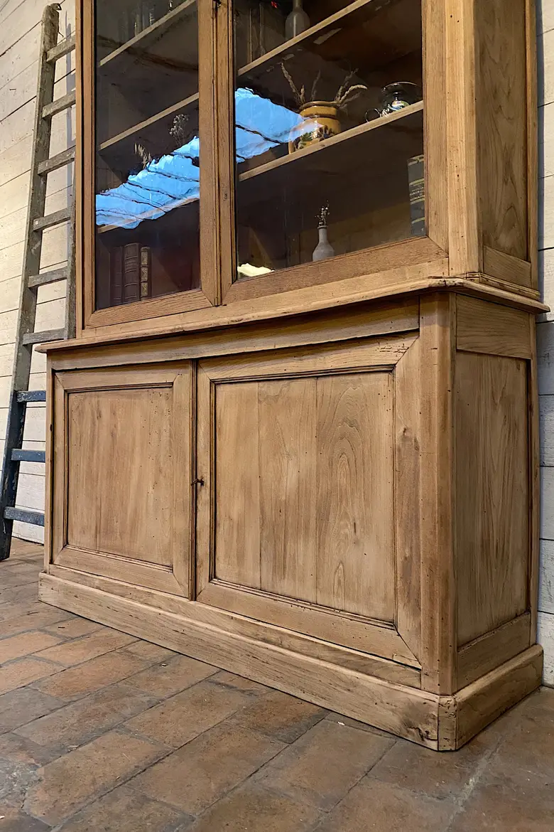 Ancienne bibliothèque en chêne Début